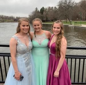 Meet your Posher, Ally